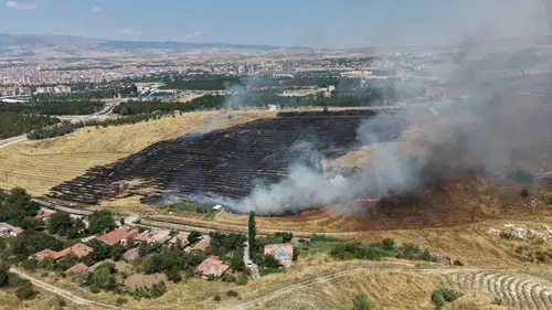 Çorum’da anız yangını korkuttu