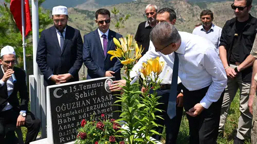 Erzurum şehidini dualarla andı