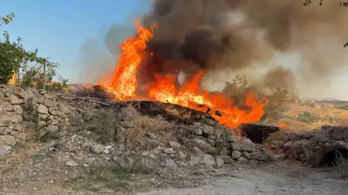 Güzelyurt'ta tarihi ev yangını paniğe neden oldu?
