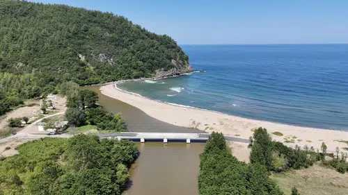 Amasra'nın saklı cenneti Göçkündemirci Plajı havadan böyle görüntülendi