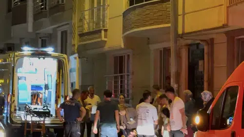 Karacabey'de yola fırlayan çocuk minibüsün altında kaldı