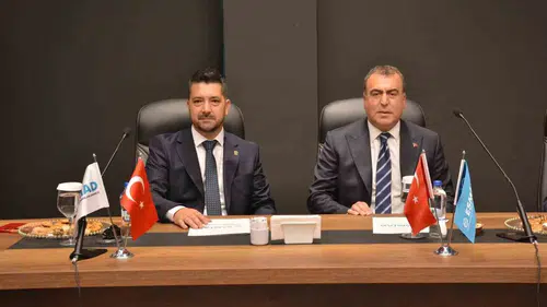 Eskişehir iş dünyası ve MHP yerel kalkınma için bir araya geldi