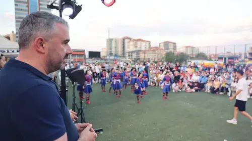 Pursaklar Belediyesi çocukların yaz tatilini şenliklerle renklendirdi