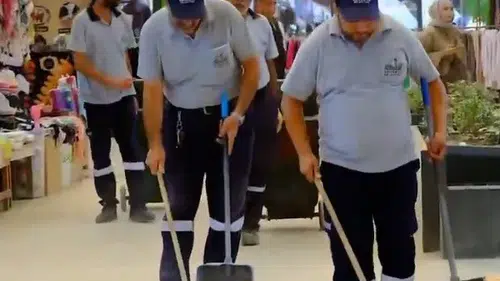 Antakya’nın kalbi Uzun Çarşı temizlendi