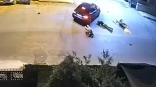 Mersin'de dehşet anları Çarptığı yaralıların üzerinden geçip kaçtı