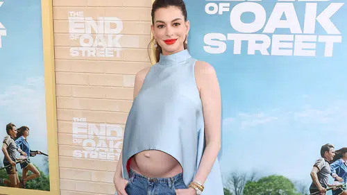 Anne Hathaway hamilelik iddialarını tiye aldı
