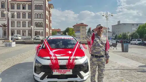 Şarkışla'da bir gencin askerlik hayali gerçek oldu