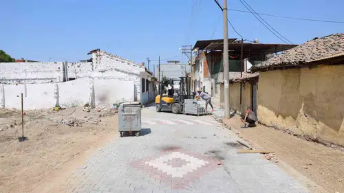 İncirliova’da üç sokak baştan aşağı yenileniyor