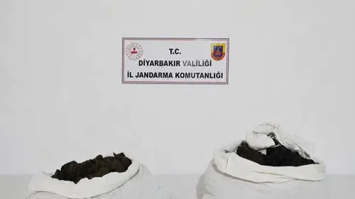 Diyarbakır jandarması 30 ayrı noktada uyuşturucuya darbe vurdu