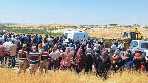 Şanlıurfa'da üç kuzeni toprağa veren hüzünlü veda