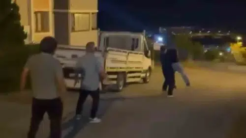 Karabük sokaklarında mesaj kavgası kameraya yansıdı