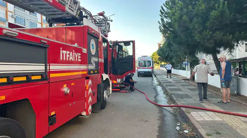 Tekirdağ Süleymanpaşa'da apartman yangını paniği