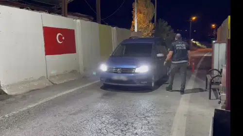 Tatvan yolunda narkotik operasyonu: Stepneye gizlenen zehir yakayı ele verdi