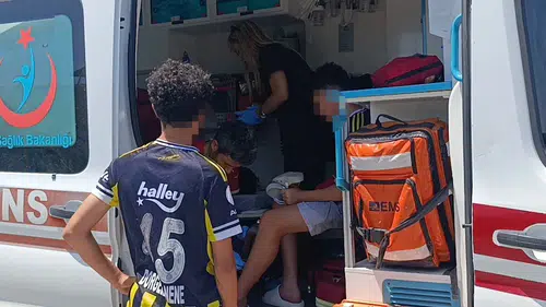 Manavgat'ta motosiklet kazası İki çocuk yaralandı