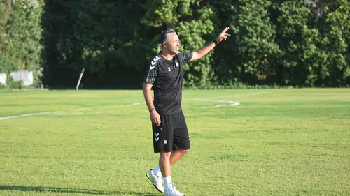 Altay krizin gölgesinde Tuna Üzümcü ile sahaya indi