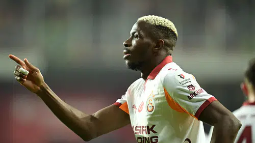 Osimhen için devler yarışta: Teklif Galatasaray'ın beklentisinin altında kaldı