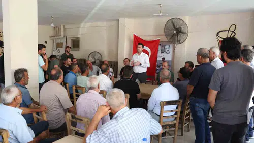Beşikçi Adanalıoğlu'nda muhtarlarla buluştu, taziye evi ve yol sözü verdi