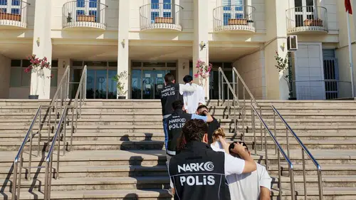 Bodrum merkezli narkotik operasyonunda üç kişi cezaevine gönderildi