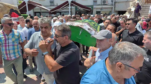Eskişehir’deki zincirleme kazada hayatını kaybeden Zarife Ercan toprağa verildi