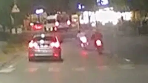 Eskişehir trafiğinde akılalmaz yarış anları kamerada