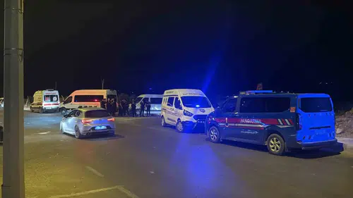 Hatay’da düğün konvoyunda silahlı kavga 4 kişi yaralandı