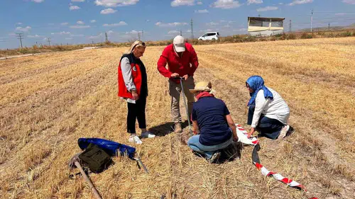 Afyon toprağı dijital haritaya işleniyor