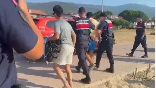 Kuşadası sahilinde tatilcileri soyan hırsız yakayı ele verdi