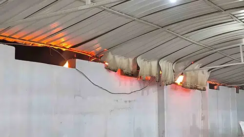 Hatay'da düğün salonu alev alırken davetliler halayı bozmadı