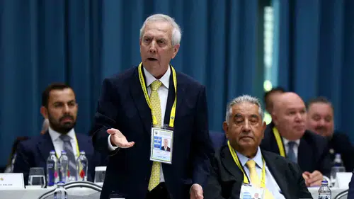 Aziz Yıldırım ile Orhan Demirel arasında divan tartışması