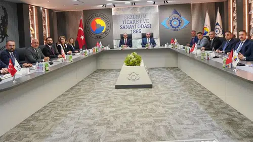 Merkez Bankası Başkanı Karahan Erzurum’da iş dünyasıyla buluştu