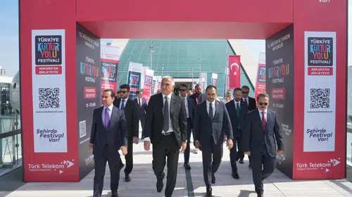 Başkentte sanat rüzgarı: Ankara 518 farklı etkinlikle kültürün kalbi oluyor