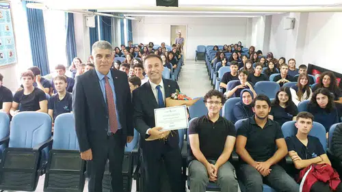Samsun'da ders zili bu kez akademisyenlerle çaldı: 30 okulda bilim rüzgarı esti