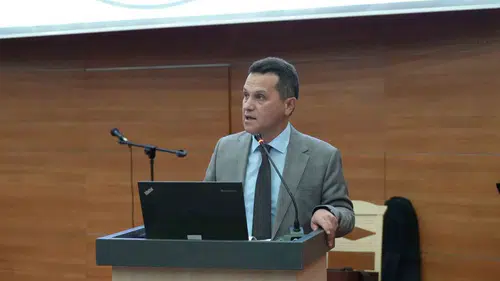 Kastamonu Üniversitesi'nde Yeni Dönem: Rektör Topal'dan Geleceğin Mimarlarına Kritik Uyarı