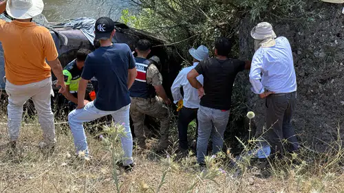 Yedisu yolunda acı bilanço: Dere yatağına uçan araçta bir kişi yaşamını yitirdi