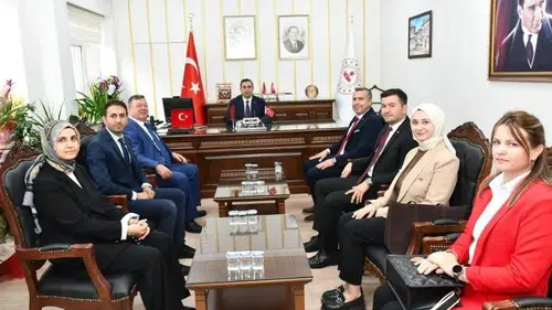 Osmaneli'de yeni dönem heyecanı: Kaymakam Yılmaz eğitimcilerle buluştu
