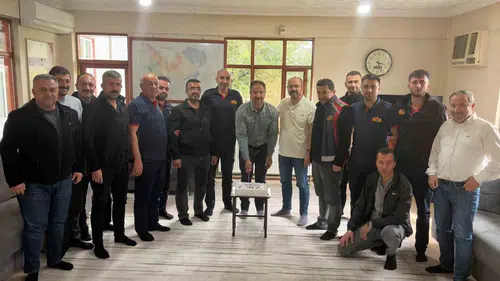 Tosya'nın Kahramanlarına Başkan Kavaklıgil'den Anlamlı Ziyaret