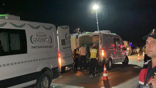 Gaziantep'te Yolları Kana Bulayan Kaza: 7 Can Kaybı ve 16 Yaralı