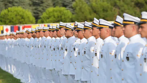 Mavi Vatan'ın yeni neferleri Yalova'da yemin etti: 456 genç denizci göreve hazır
