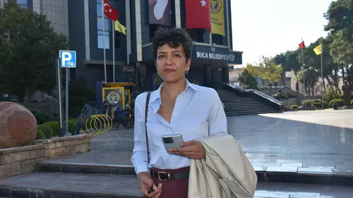 Buca Belediyesi'nde haciz şoku: Makam odasındaki eşyalar bile toplandı