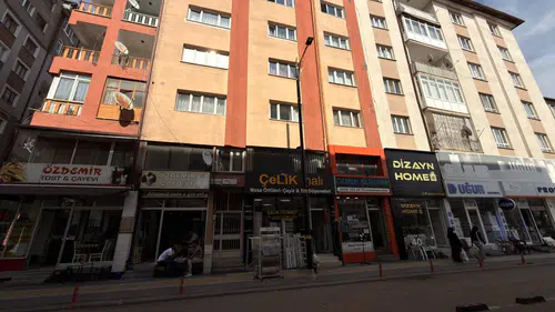 Sivas'ta kan donduran itiraf: Otizmli kardeşini pencereden aşağı attı