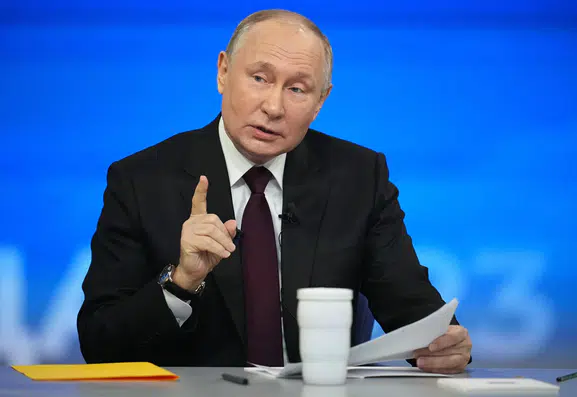 Putin'den barış tekliflerine sert yanıt: Masaya oturmayız