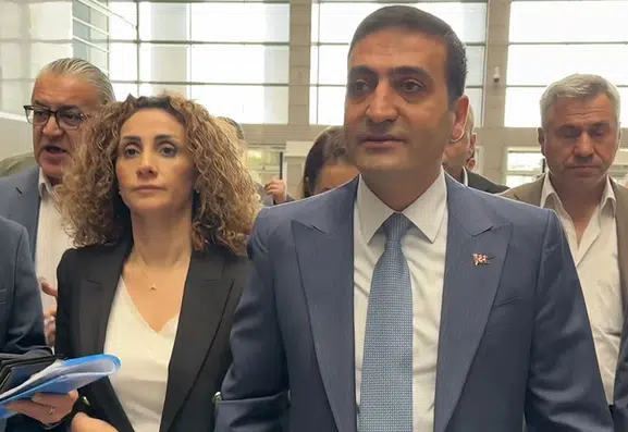 Belediye'de belirsizlik sürüyor: Kritik karar çıktı