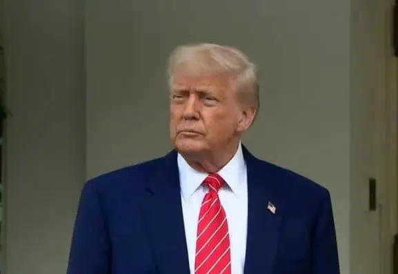 Donald Trump İspanya'daki protestolar için "Mahvolacaklar" yorumunu yaptı