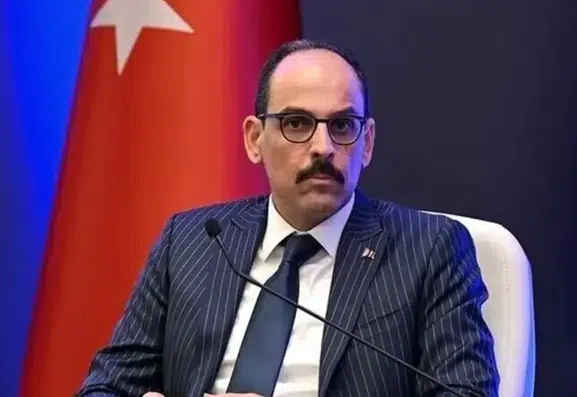 brahim Kalın Atina'da EYP Başkanı ile görüştü