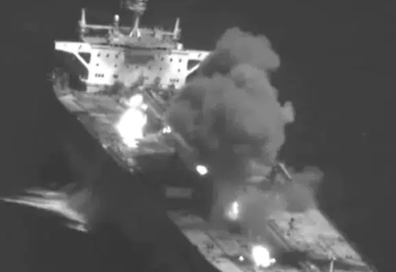 ABD ordusu İran'a ait 3 petrol tankerini vurdu: CENTCOM operasyonu duyurdu