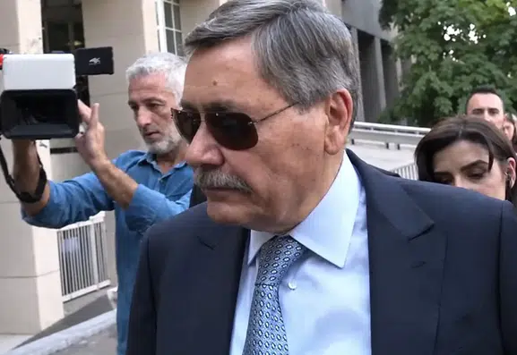Gökçek ifade verdiği adliye çıkışında gazetecilere kızdı