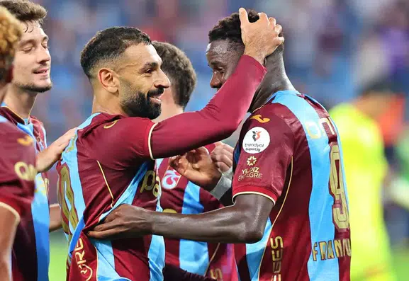 Papara Park'ta Salah fırtınası: Trabzonspor, Galatasaray'ı 4-0 mağlup etti