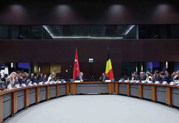 Brüksel'de kritik zirve: Üç bakan Belçika'da masaya oturdu
