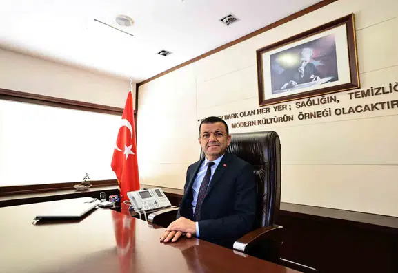 Başkan Çavuşoğlu'ndan 29 Ekim mesajı: Cumhuriyet bu toprakların ömürlük hürriyet imzasıdır