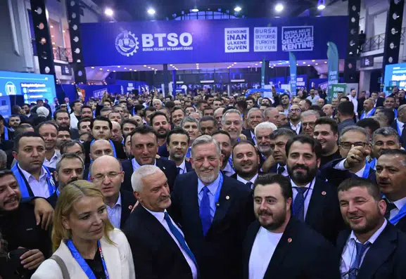 Bursa İş Dünyasında Sandık Mesaisi Tamamlandı: İbrahim Burkay'dan Güven Tazeleyen Mesaj